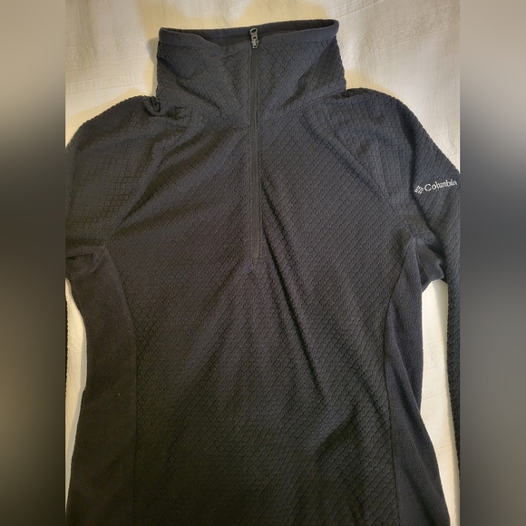 Womens Columbia Long Sleeve Half Zip - Picture 2 of 3